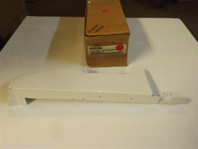 Maytag Amana Stove 74010211 Support, Backguard (lt-wht) NEW IN BOX Maytag Amana Stove 74010211 Support, Backguard (lt-wht) NEW IN BOX